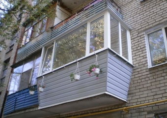 остекление в хрущевках с выносом